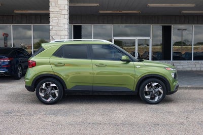2023 Hyundai Venue SEL