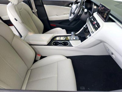 2025 Genesis G70 2.5T RWD