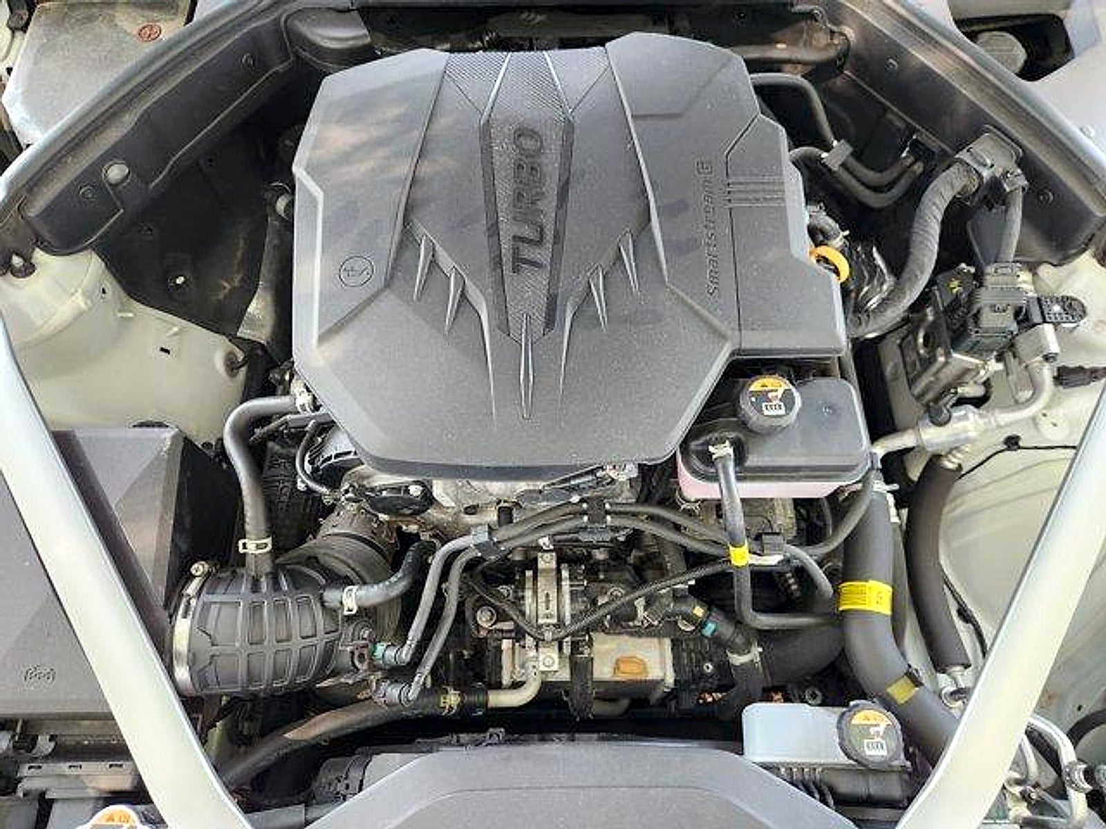 2025 Genesis G70 2.5T RWD