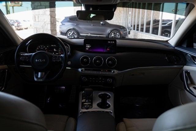 2023 Kia Stinger GT2