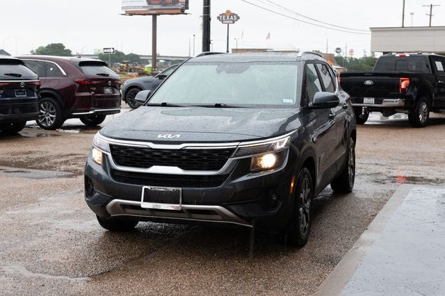 2023 Kia Seltos EX