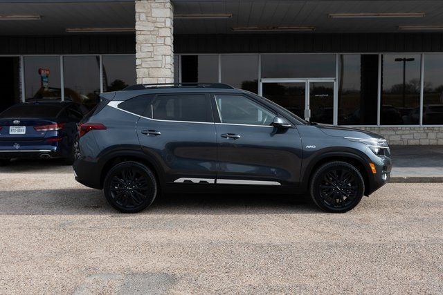 2022 Kia Seltos Nightfall