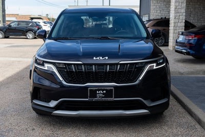 2024 Kia Carnival LX