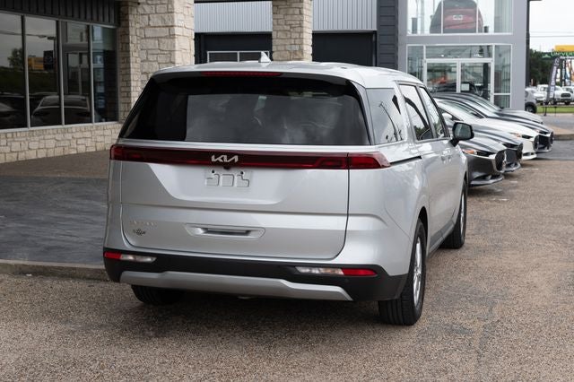 2023 Kia Carnival LX Seat Package