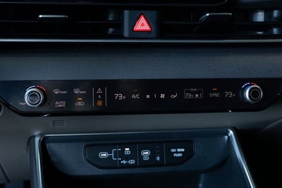 2025 Kia Carnival EX