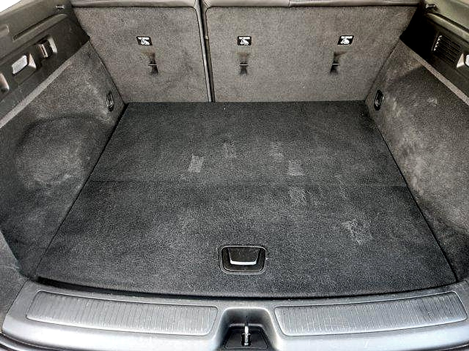 2023 Buick Envision Essence FWD