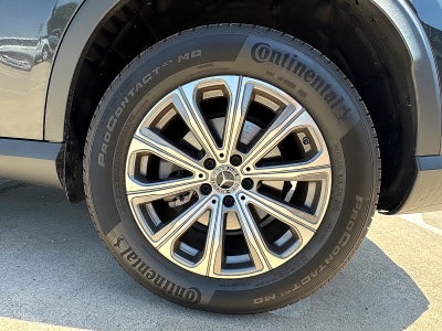 2025 Mercedes-Benz GLC 300 SUV