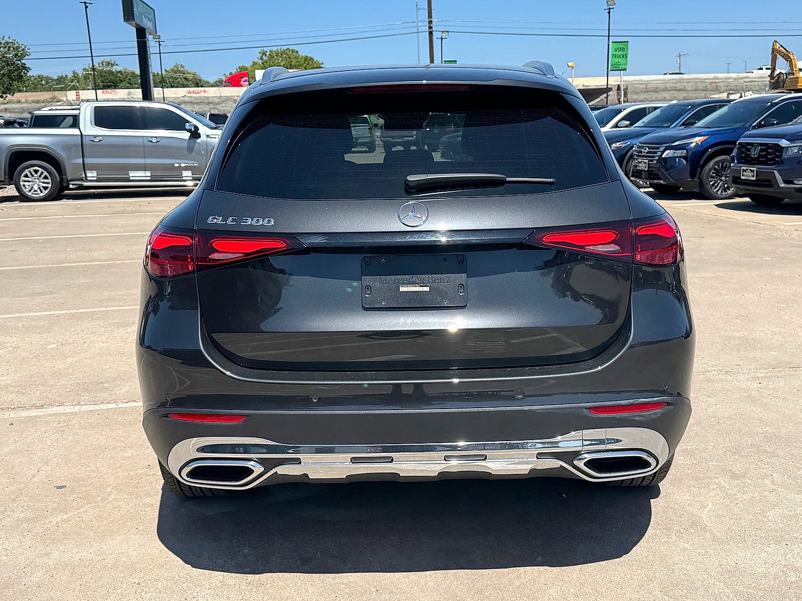 2025 Mercedes-Benz GLC 300 SUV