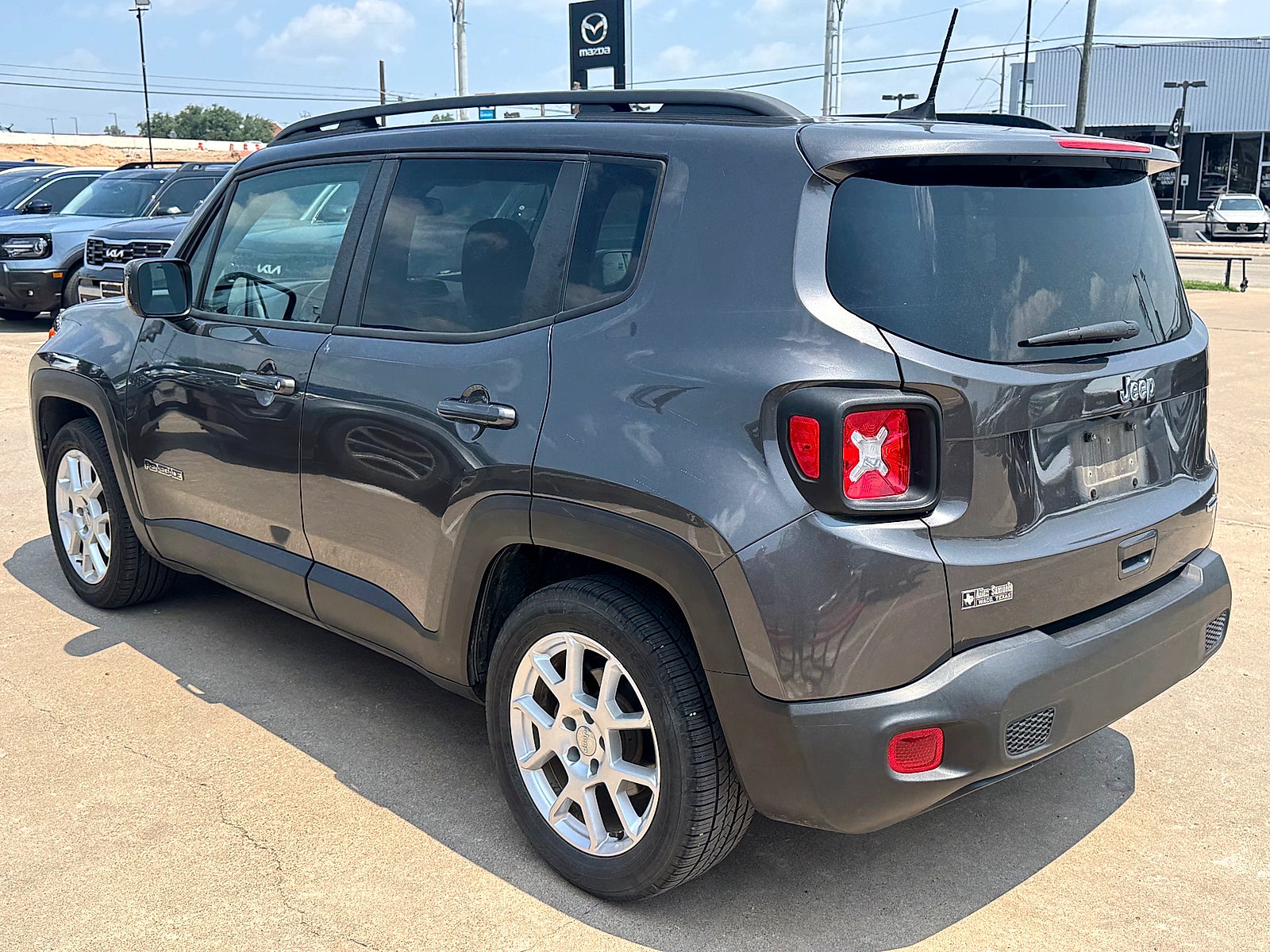 2020 Jeep Renegade Latitude FWD